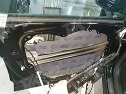 шумоизоляция дверей автомобиля в москве